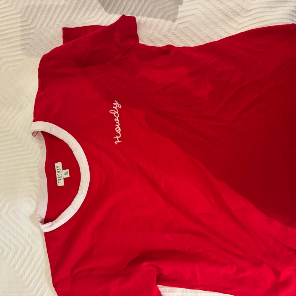 Tecovas Red and White Short Sleeve Tee - embroidered howdy